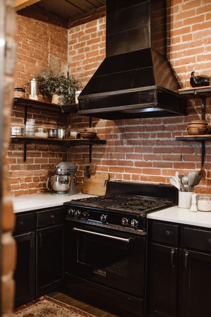 30 Black Décor Kitchen Ideas - Gloomy Girlz