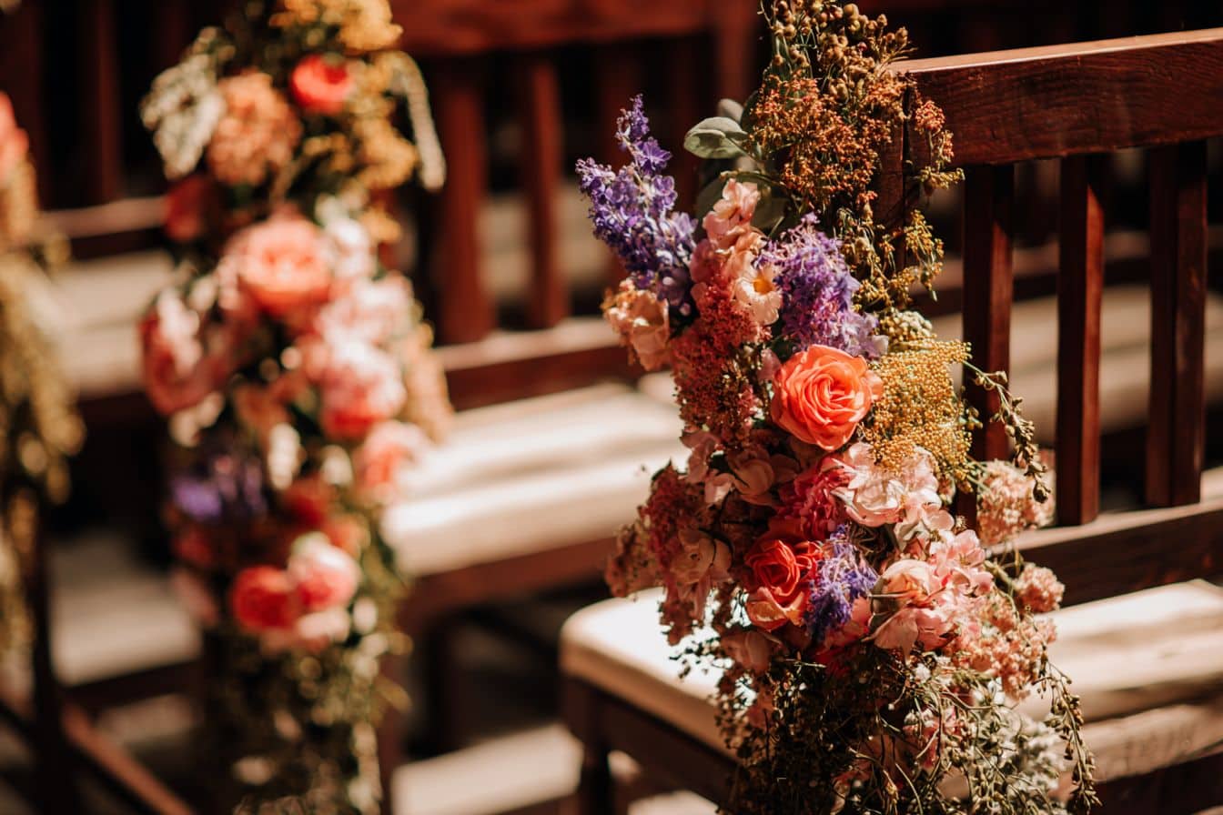 Moody Wedding Décor Ideas